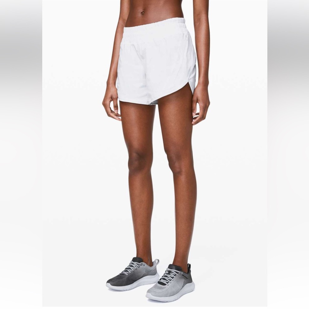 Lululemon Track That Short *5"  SZ 4 White Shorts Athletic